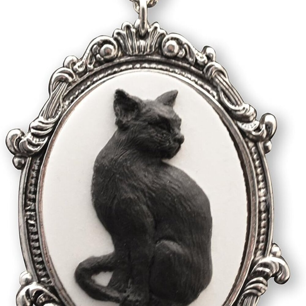 Black Cat Cameo in Antique Silver Finish Pewter Frame Pendant Necklace